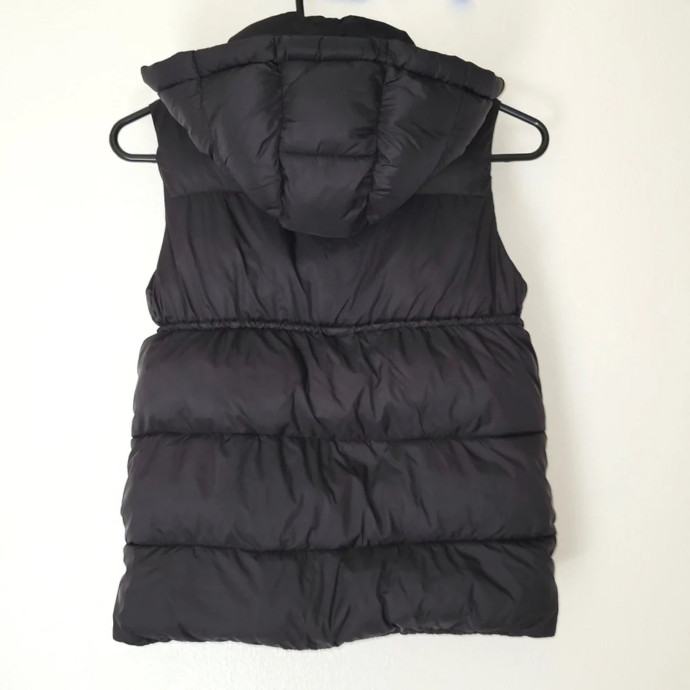 Zara black puff